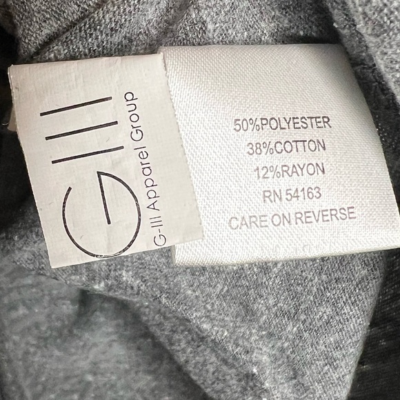 Buffalo Sabres Women's Large Logo V Neck T Shirt Gray NHL Carl Banks game day - Picture 5 of 7